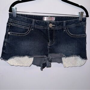 No boundaries size 13 Jean shorts with white floral eyelet pocket details